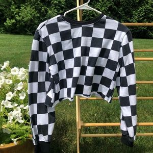 Checkered long sleeve cropped